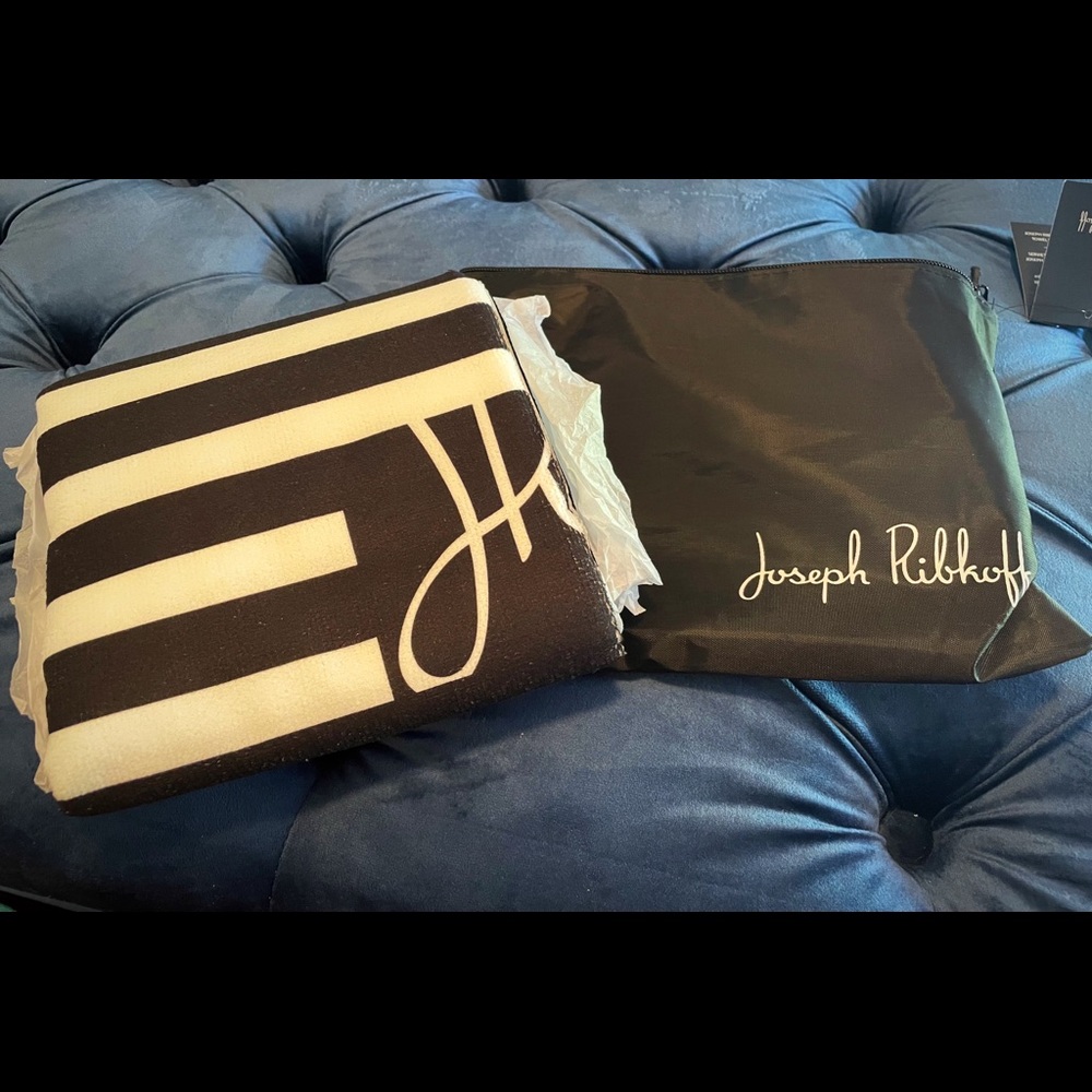 Joseph Ribkoff Beach 🏖 Towel